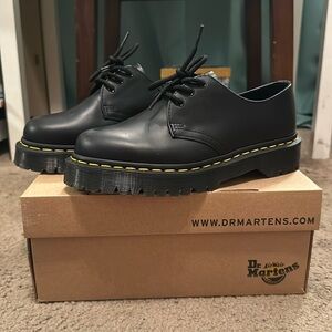 Doc Martens Bex Smooth Leather Oxford Shoes